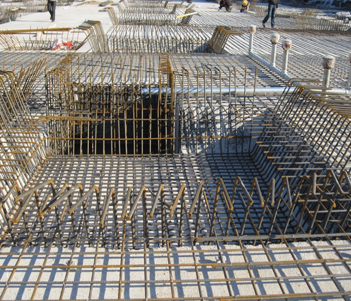 南昌市建筑設(shè)計(jì)研究院總部辦公大樓工程地下室底板鋼筋鋪設(shè) 南昌市建筑設(shè)計(jì)研究院總部辦公大樓工程地下室底板鋼筋鋪設(shè)